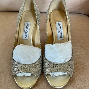 Gorgeous silver/champagne color peep toe JimmyChoo